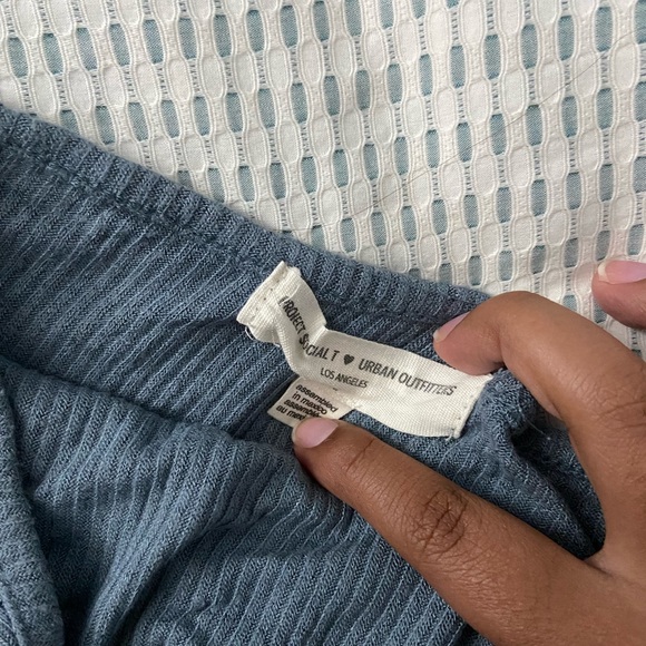 Blue Urban Outfitters Halter - Picture 2 of 2